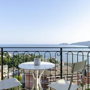 Joivy Spectacular Sea View For 5 With Terrace , Rapallo Italien