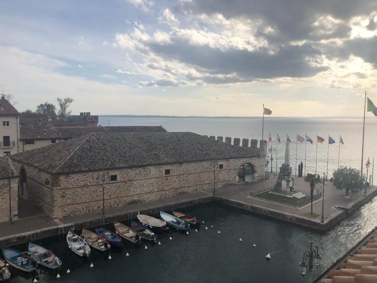 Apartment Lacisivm Lake View Lazise Italy